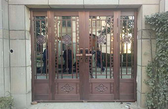 玻璃工艺铜门7